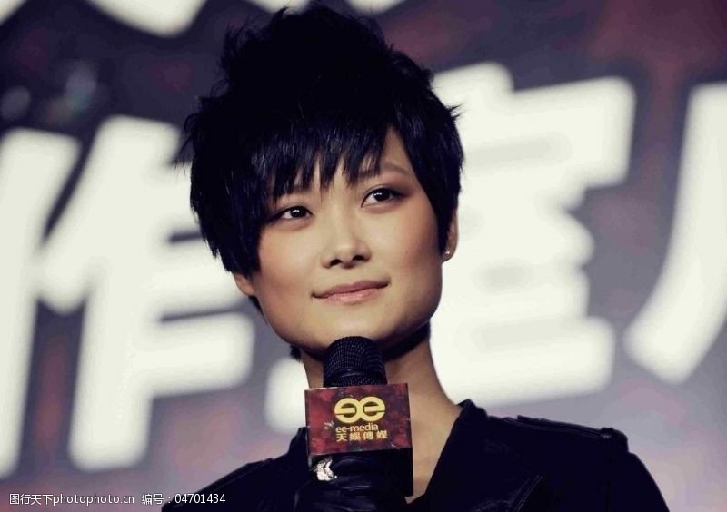 内地歌手图片素材