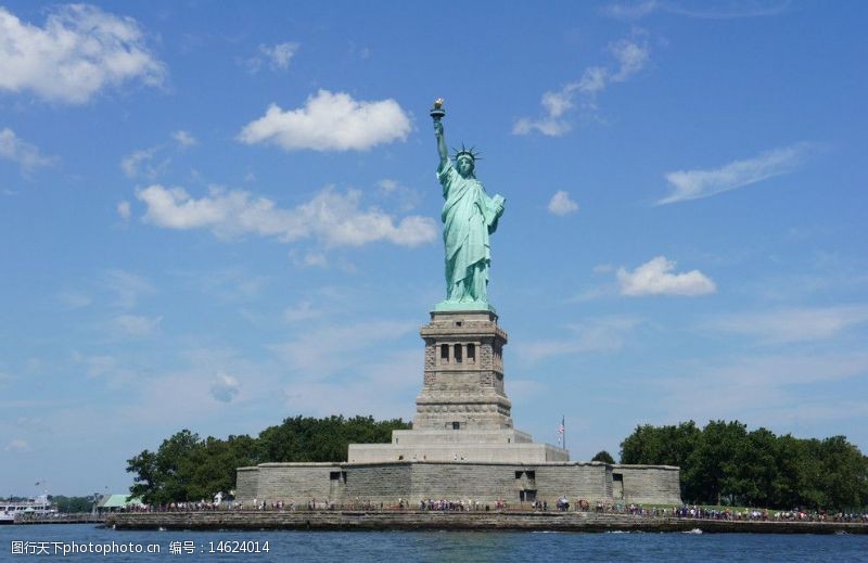 世界著名建筑自由女神像图片