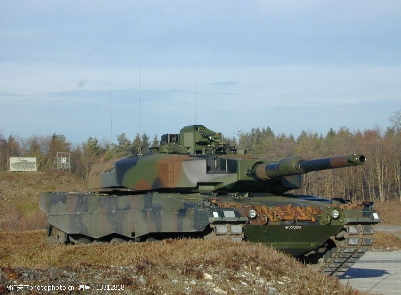 金钢战士Pz87坦克图片