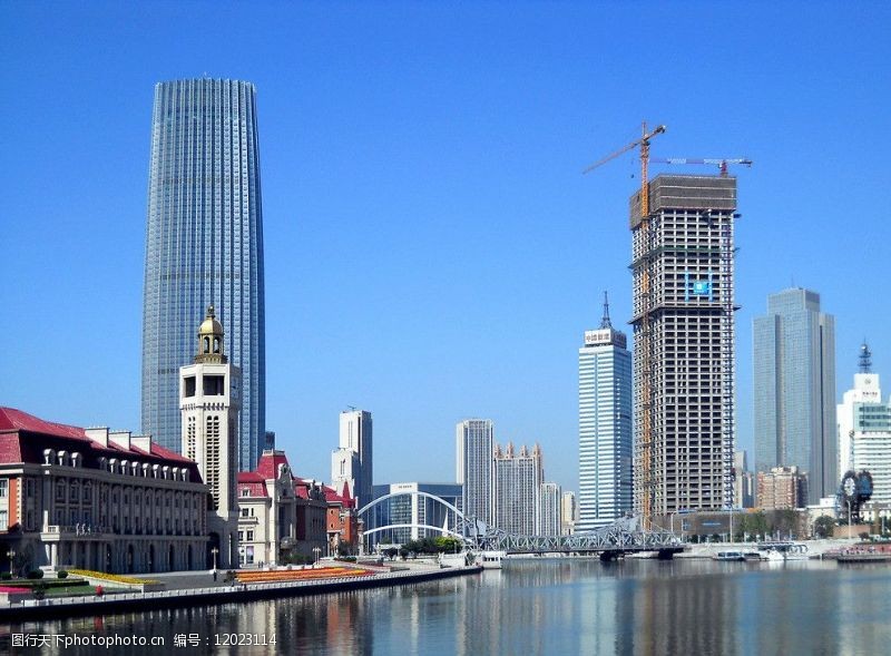 天津市天津海河中心广场景观图片