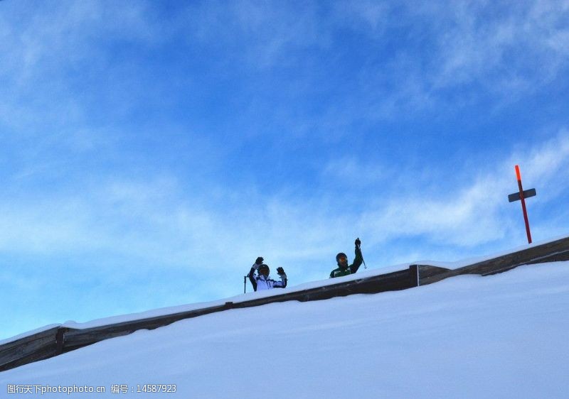瑞士风光滑雪勇士图片